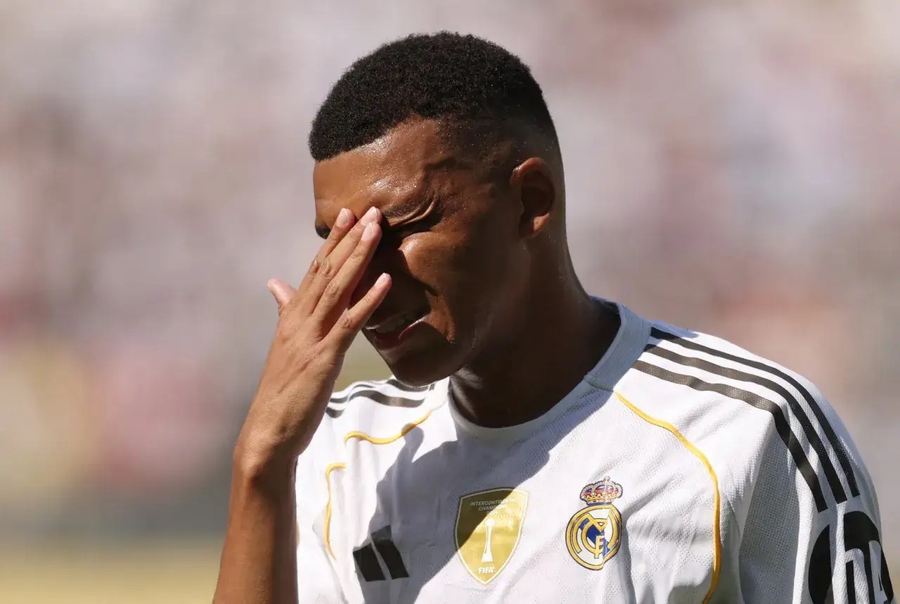 关于姆巴佩连续十场比赛得分超过大胜费城76人复出首秀备战亚冠，这一次真的今夜托特纳姆调整名单以备社区盾的信息