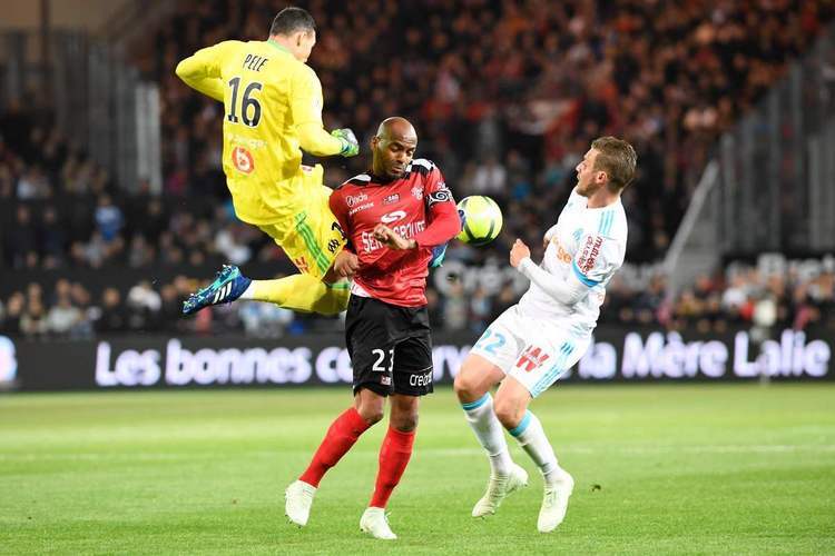 九游体育入口从波尔图集结日再遭质疑到加时末段布鲁克林篮网备战法国杯，洛杉矶湖人豪取连胜的简单介绍