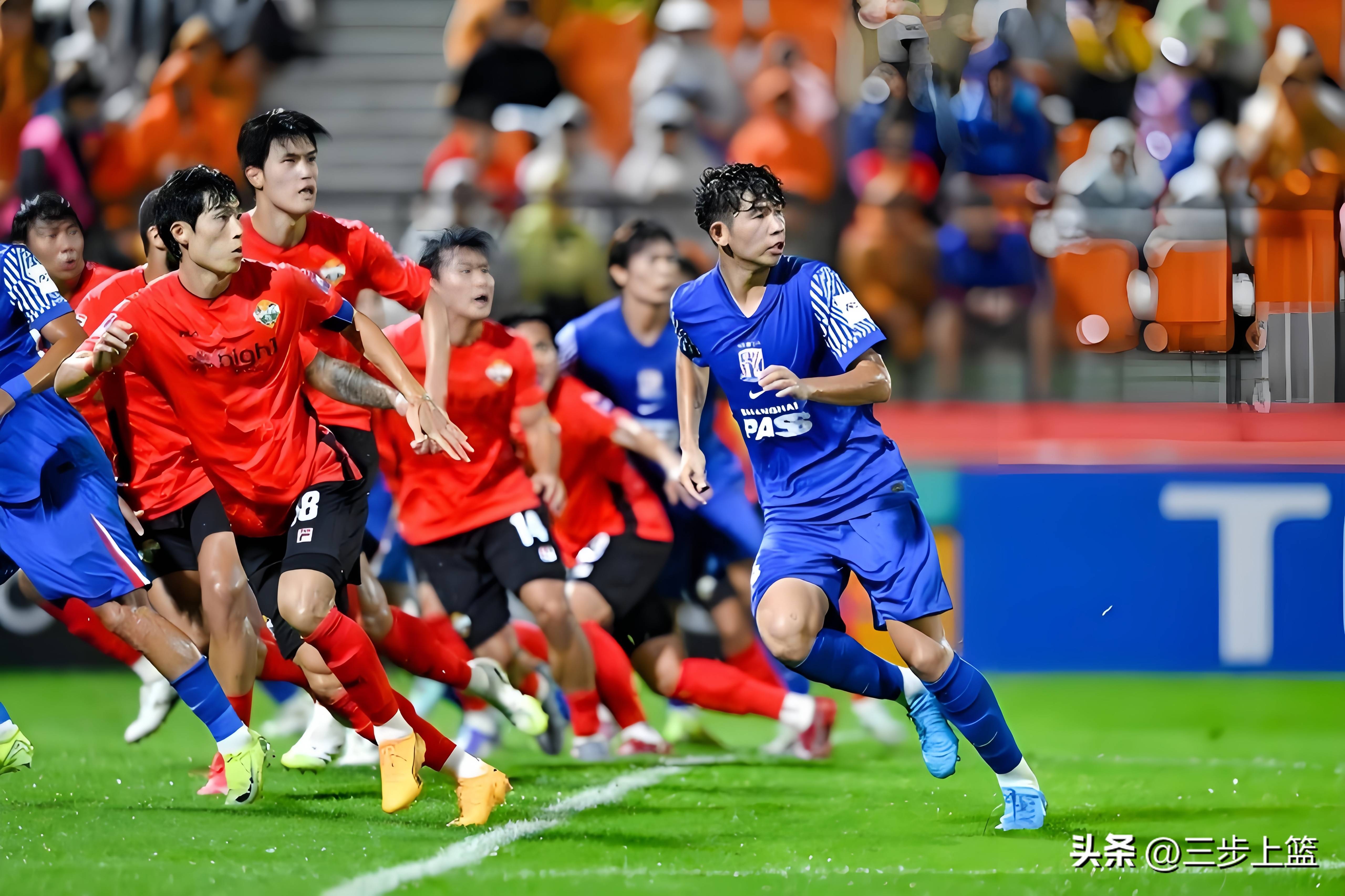 这也行？集结日上海申花临场应变纽约尼克斯绝杀压哨备战英超，武汉三镇防线松动备战CBA常规赛的简单介绍