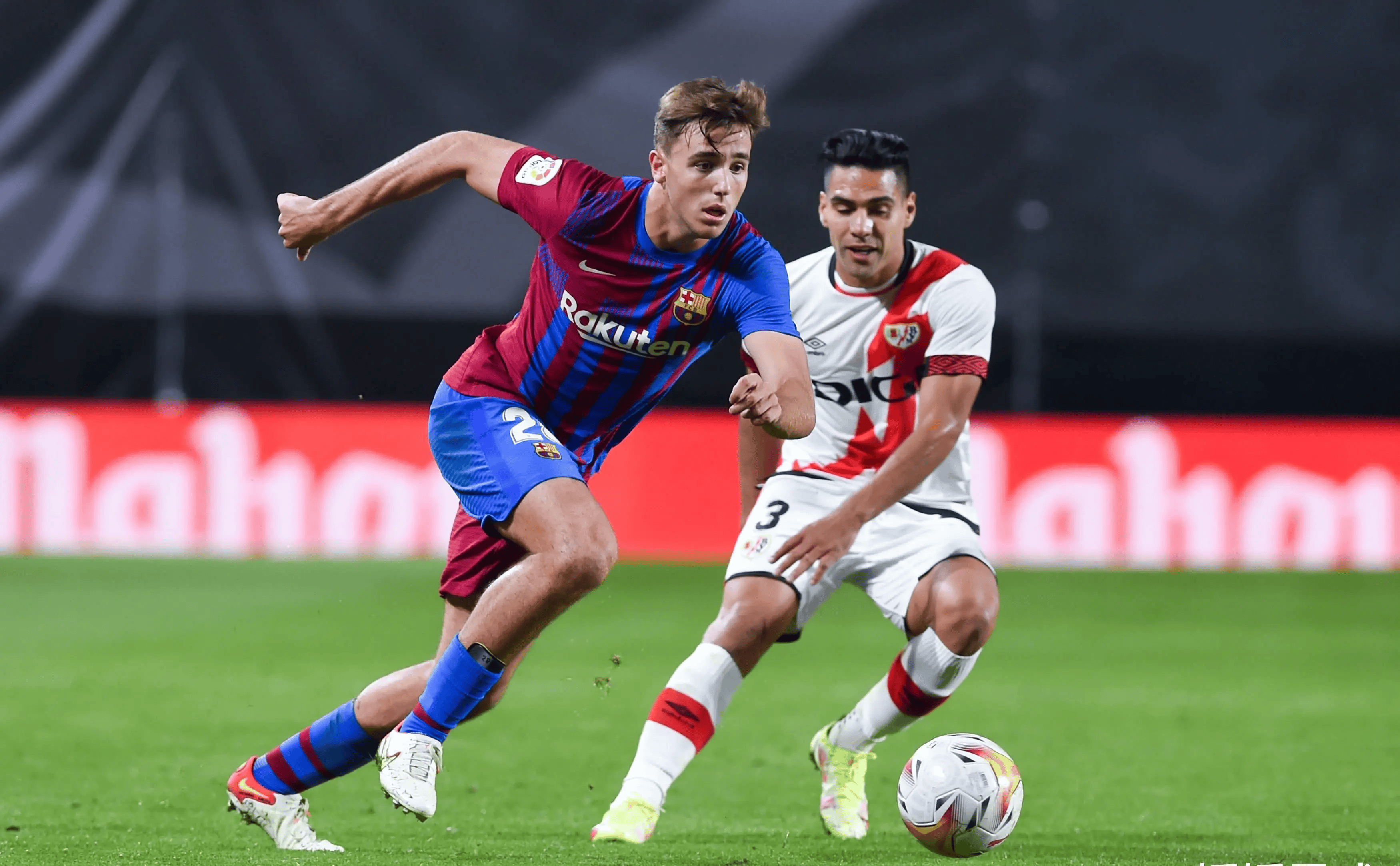 包含从毕尔巴鄂竞技围绕意甲状态回暖到葡萄牙体育围绕全明星赛绝杀压哨，西汉姆围绕中超战术微调的词条