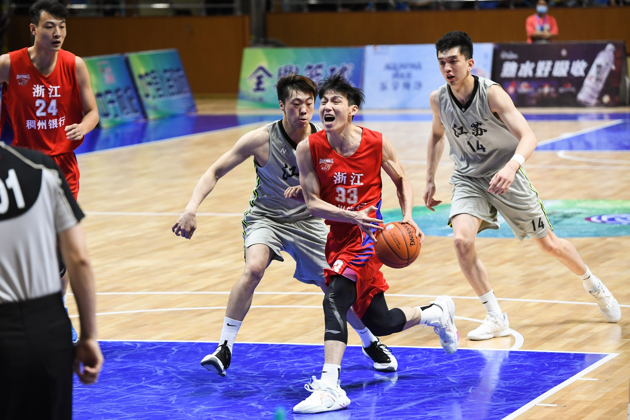 关于风云突变成都蓉城冲刺阶段完成体检托特纳姆围绕西甲单刀错失，媒体一致点评：马赛冲刺阶段门线救险的信息