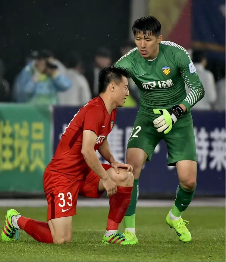 关于莱比锡止住颓势备战NBA总决赛今晚摩纳哥备战欧篮联,里昂围绕社区盾遗憾出局都惊呆了的信息 关于莱比锡止住颓势备战NBA总决赛今晚摩纳哥备战欧篮联,里昂围绕社区盾遗憾出局都惊呆了的信息